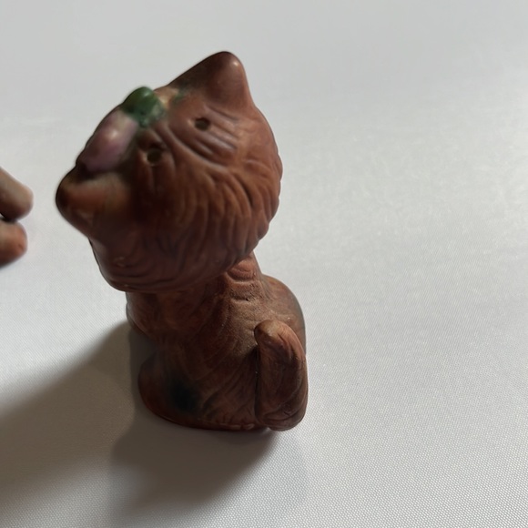 Cat Kitten 2 1/2 Inch Salt and Pepper Shakers Ceramic Made in Korea Adorable🆕 - Picture 10 of 12